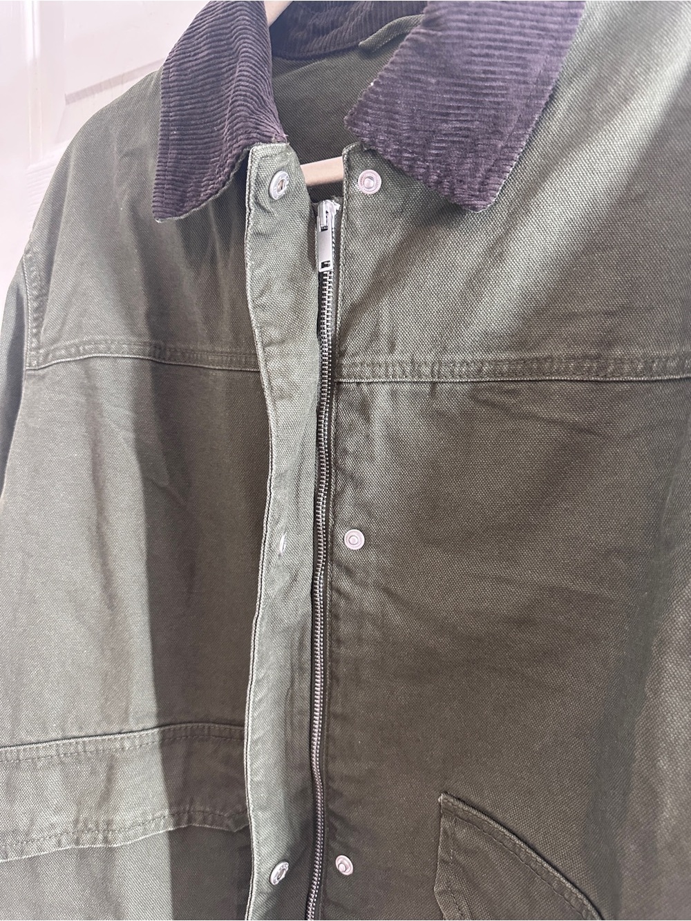 NWT Gap Relaxed Canvas Barn Jacket Olive Corduroy Collar Size L - Picture 3 of 11